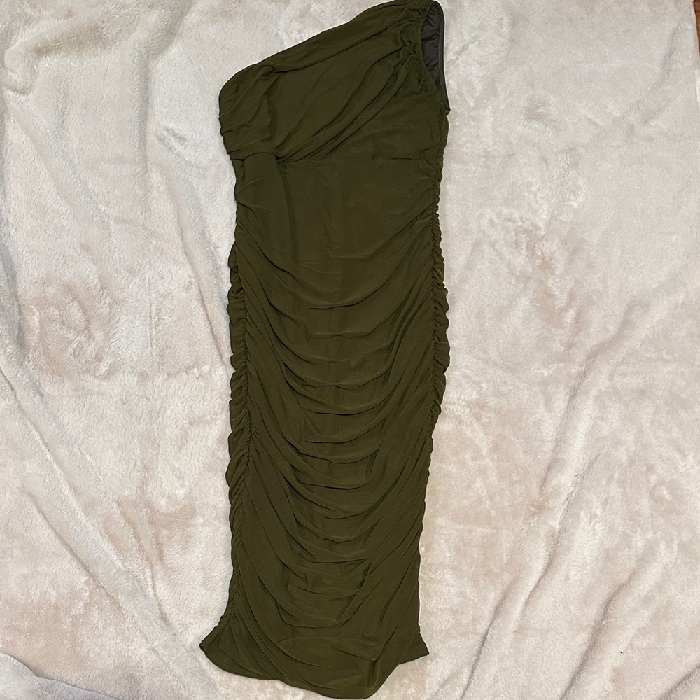Elegant Olive Green One-Shoulder Dress